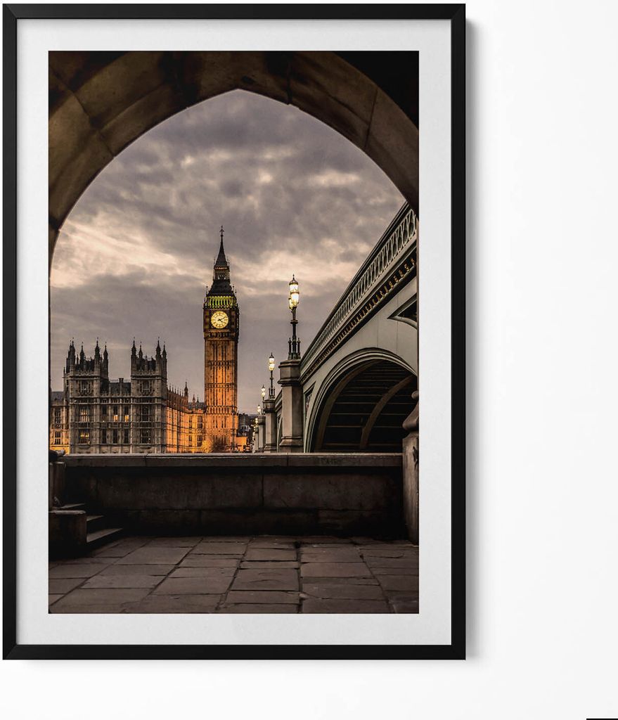 Blick auf Big Ben in London– Wandbild mit Rahmen – Gerahmtes Bild – Wanddekoration – 70x100 cm – Schwarz Rahmen