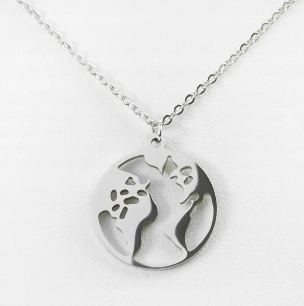 Collana World Map Steel - Accessorio Trend Viaggio Estate 2026