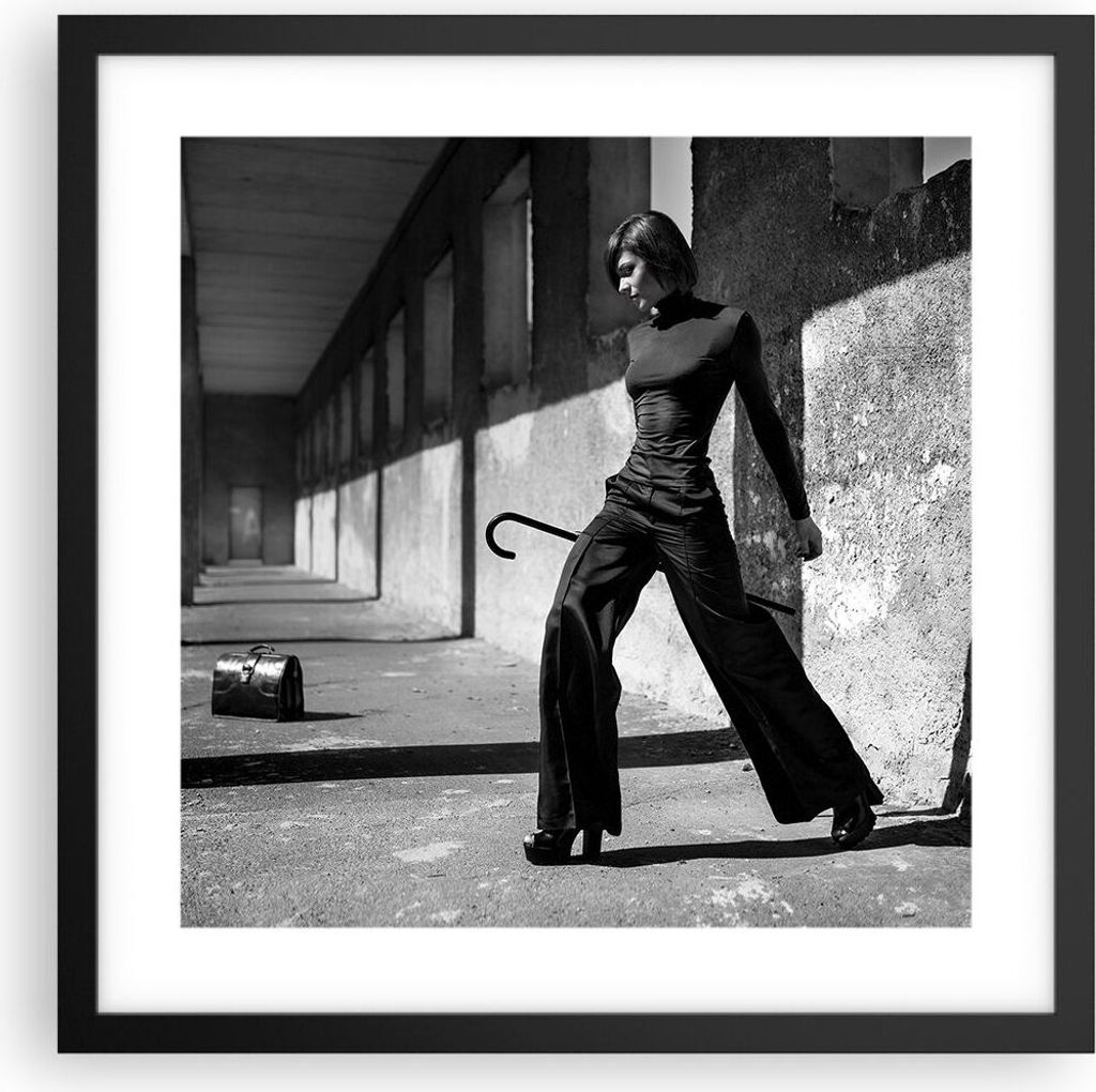 Gerahmtes Poster - Schwarzer Rahmen - Fotografie Mode Frau - 40x40 cm - Wand Bild - Wanddeko - Wandbilder - Kunstposter - Wandposter - Bilderrahmen...