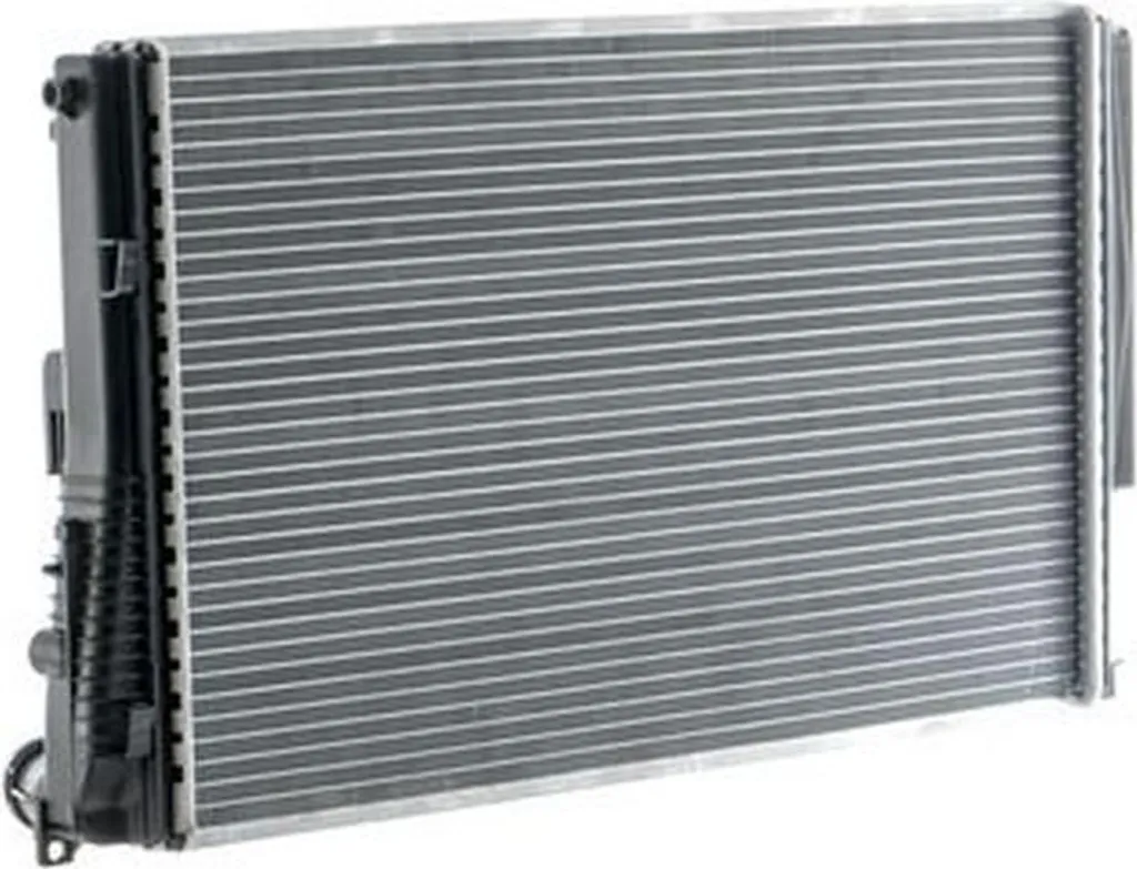 Radiateur de liquide pour BMW Série 1, 2, 3, 4 - Entretien MAHLE CR 824