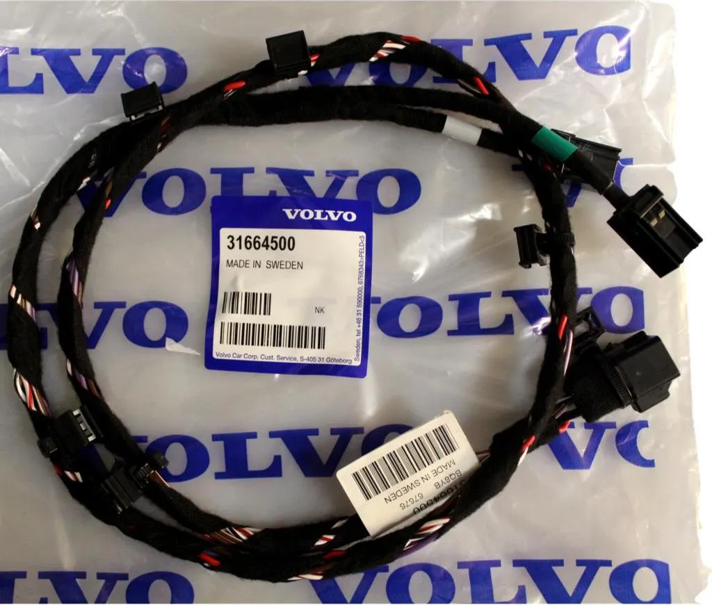 Câblage de recharge USB et 220V tunnel central Volvo V90CC origine