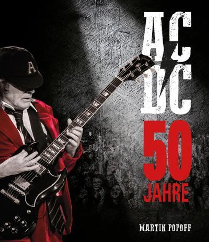 Livre commémoratif AC/DC 50 ans : ouvrage illustré relié pour collection