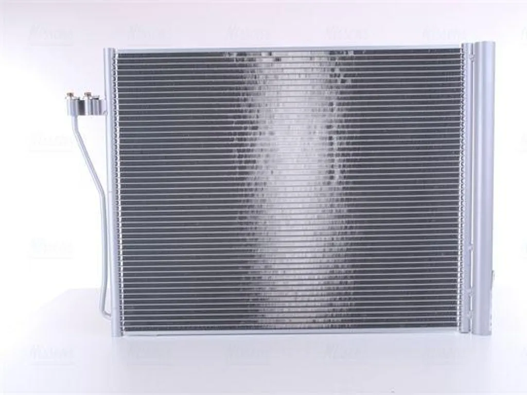 Condenseur de Clim Nissens 940308 pour BMW Série 7 F01 OE 64509149390