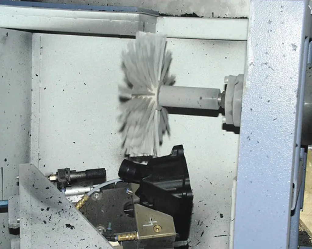 Brosse circulaire abrasive 140 mm Lessmann pour ponçage et ébavurage - 4