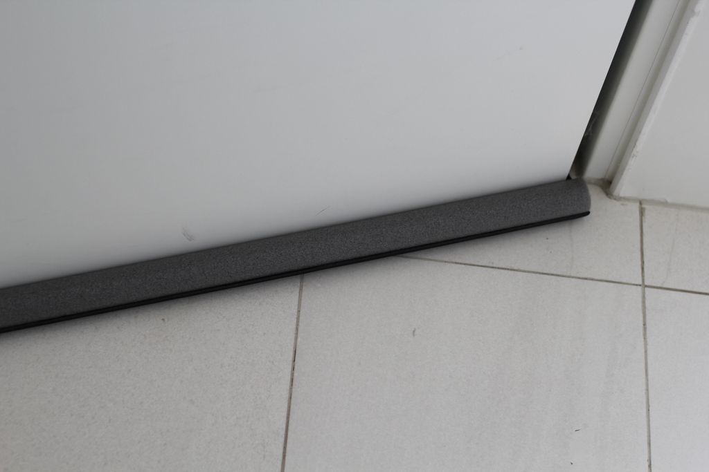 Zugluftstopper, Türdichtung Luftzugstopper 95 cm für Türen Produktbild 