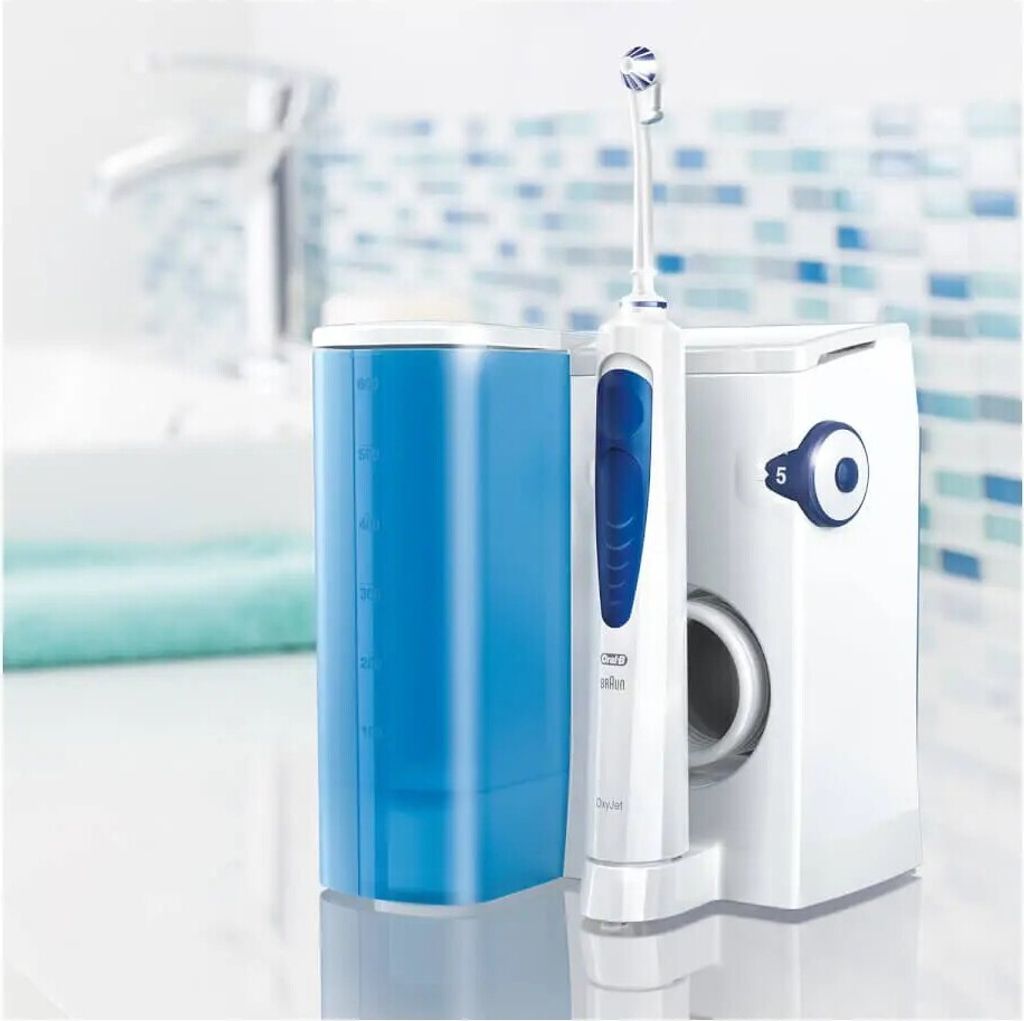 Oral-B Oral Health Center Munddusche, 2 Ersatzdüsen, Produktbild 18