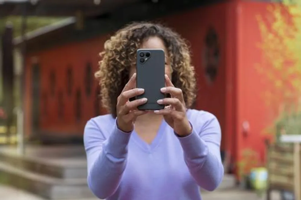 Fairphone 4 5G Gris 128GB : Dites Adieu à l'Obsolescence avec ce Mobile - 14