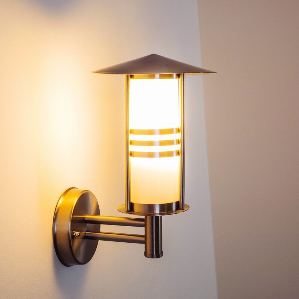 Latiano »Latiano« Außenwandlampe aus Edelstahl mit Milchglas-Scheiben