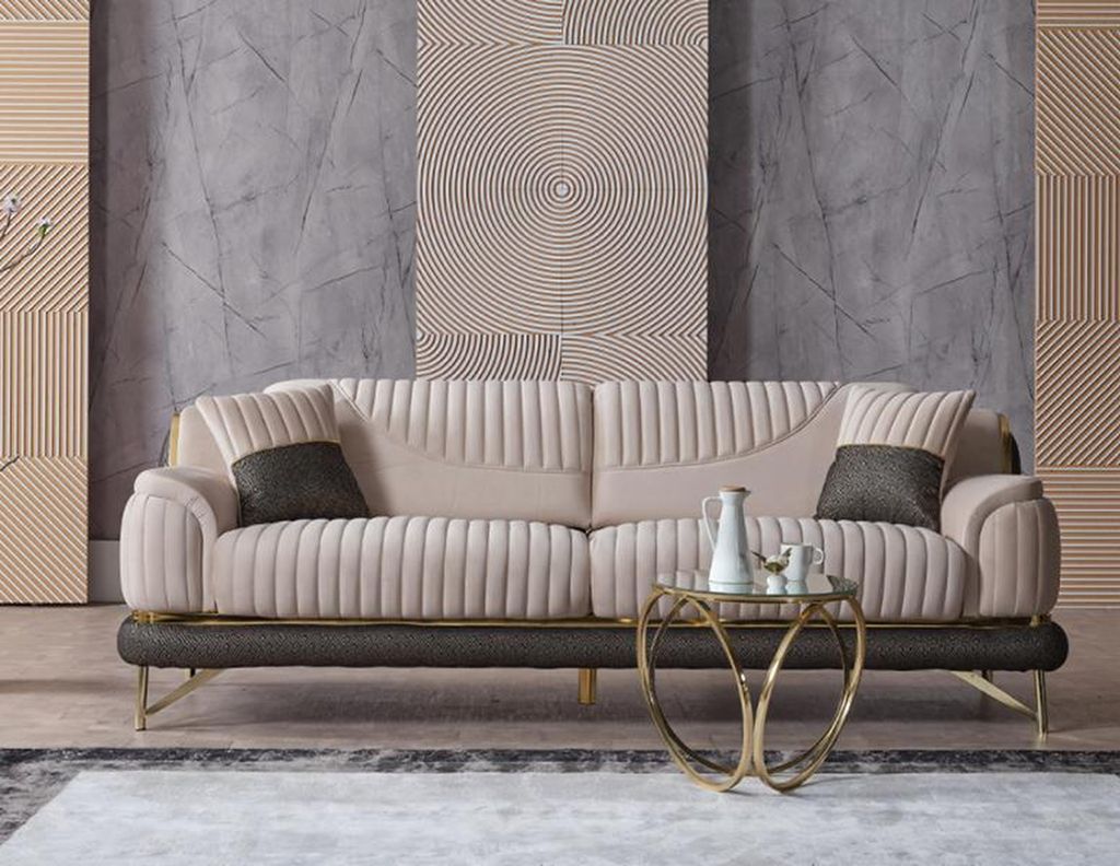 Beige Sofa Luxus 3-Sitzer Couch Wohnzimmer Möbel Polster Couchen Sofas Modern
