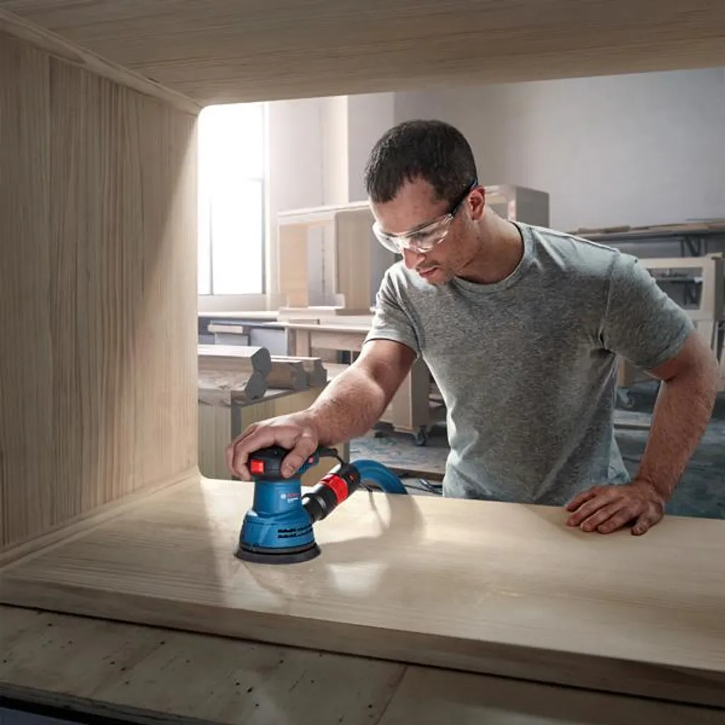 Bosch GEX 125 Ponceuse Excentrique compacte avec système de microfiltre - 12