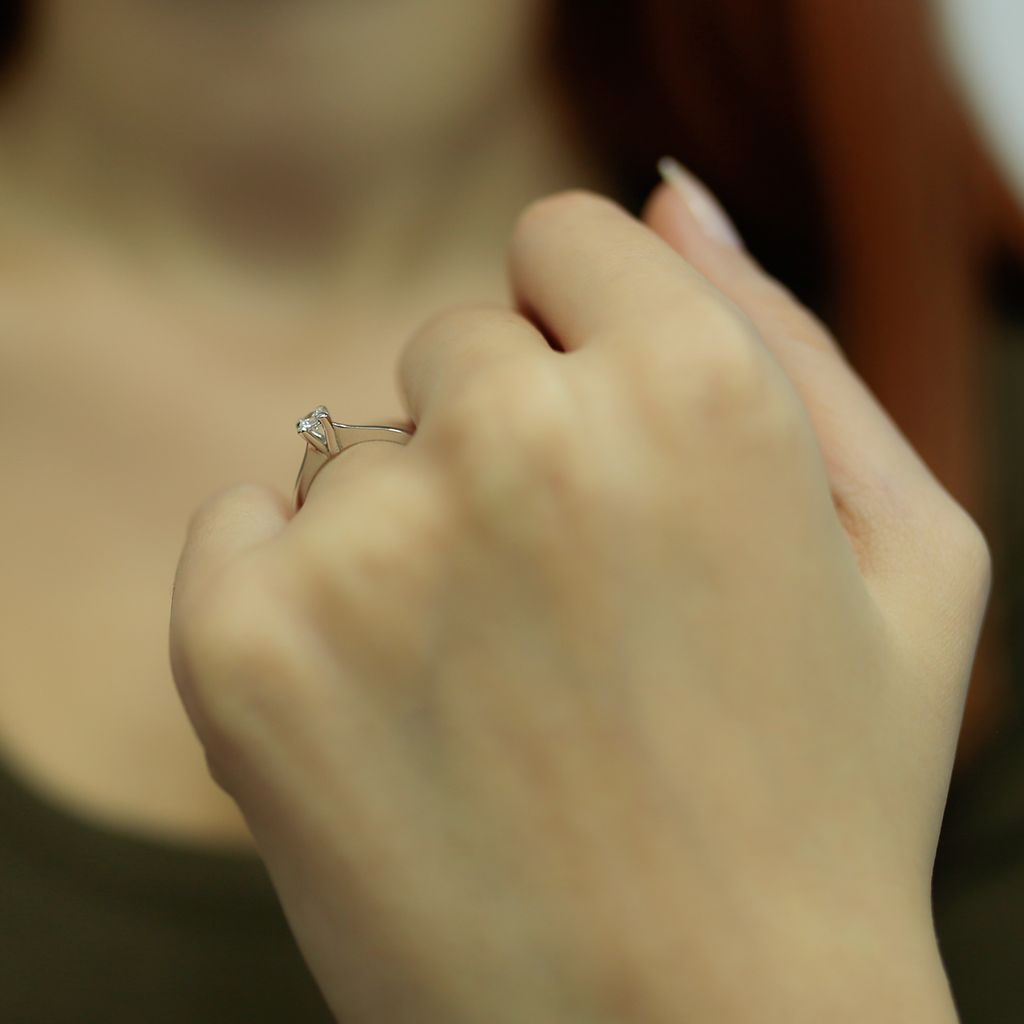 0,16 Carat Diamant Solitär Ring Meisterwerk 585 ́er Weißgold