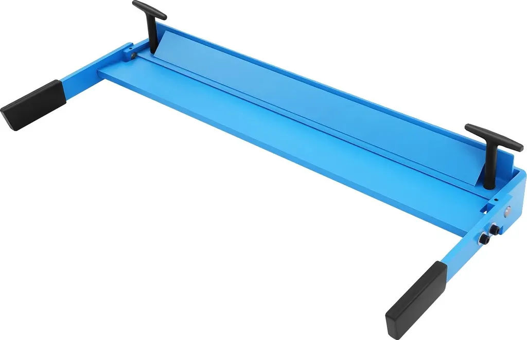 Cintreuse manuelle 630mm : pliez vos métaux sans effort sur votre étau