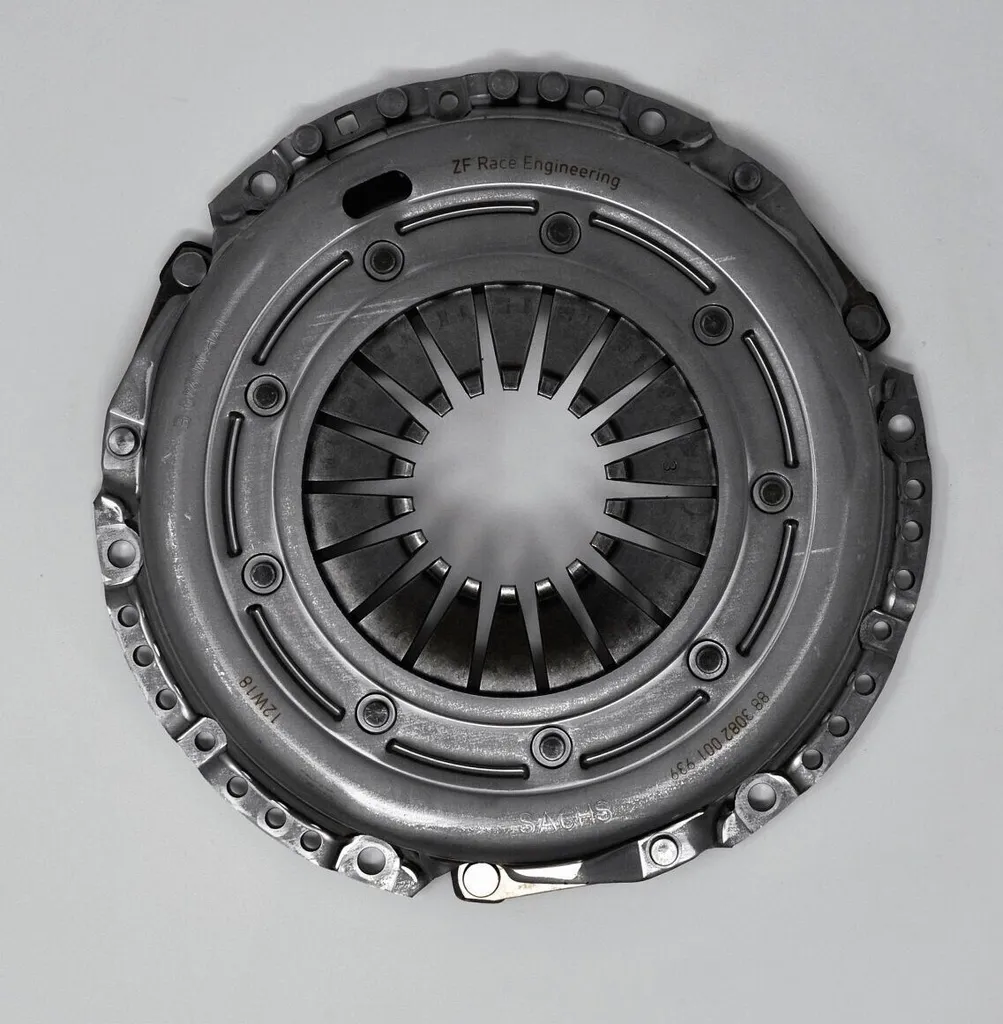 Mécanisme d'embrayage haute performance à diaphragme en acier