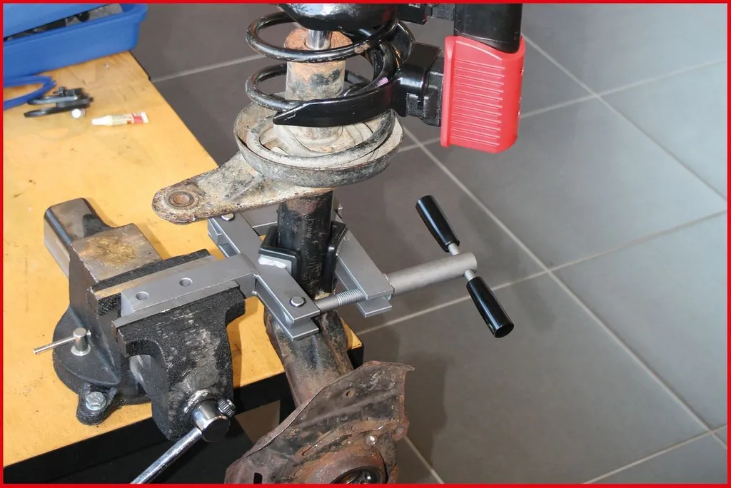 Support de Jambe de Force Universel KS Tools 500.8709 Robuste - 4