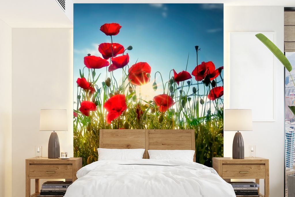 MuchoWow Fototapete für Wohnzimmer oder Schlafzimmer Wandtapete Vinyl Motivtapete Mohnblumen - Toskana - Sonne - Rot - Blau - 205x280 cm - Wandbild