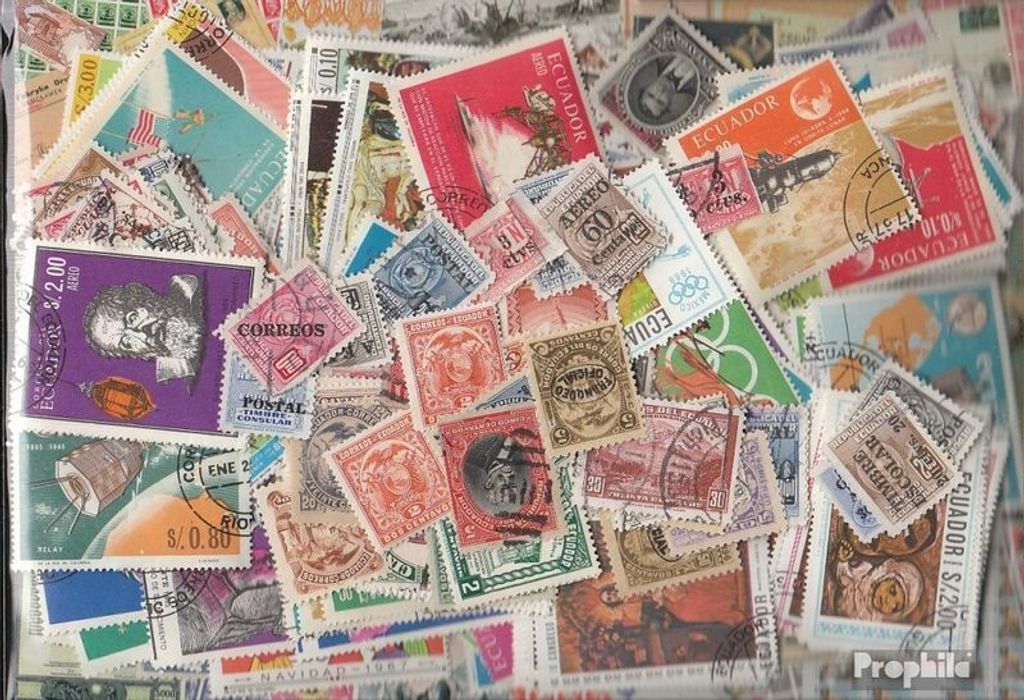 Briefmarken Ecuador 300 verschiedene Marken