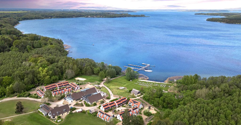 mydays Kurzurlaub am Plauer See für 2 (1 Nacht); Erlebnis verschenken oder selbst erleben; Gutschein für 2 Person(en)