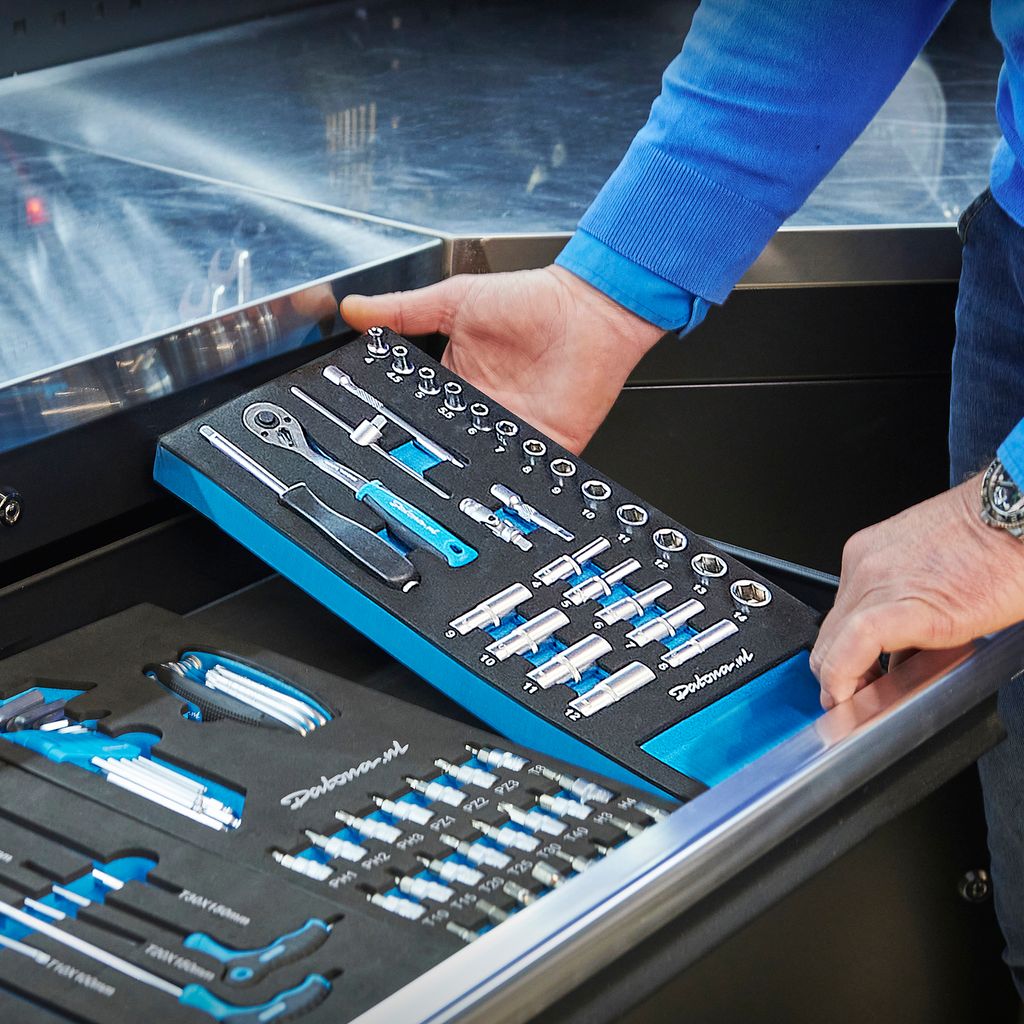28-teiliges Steckschlüsselset 1/4" im Schaumstoffmodul