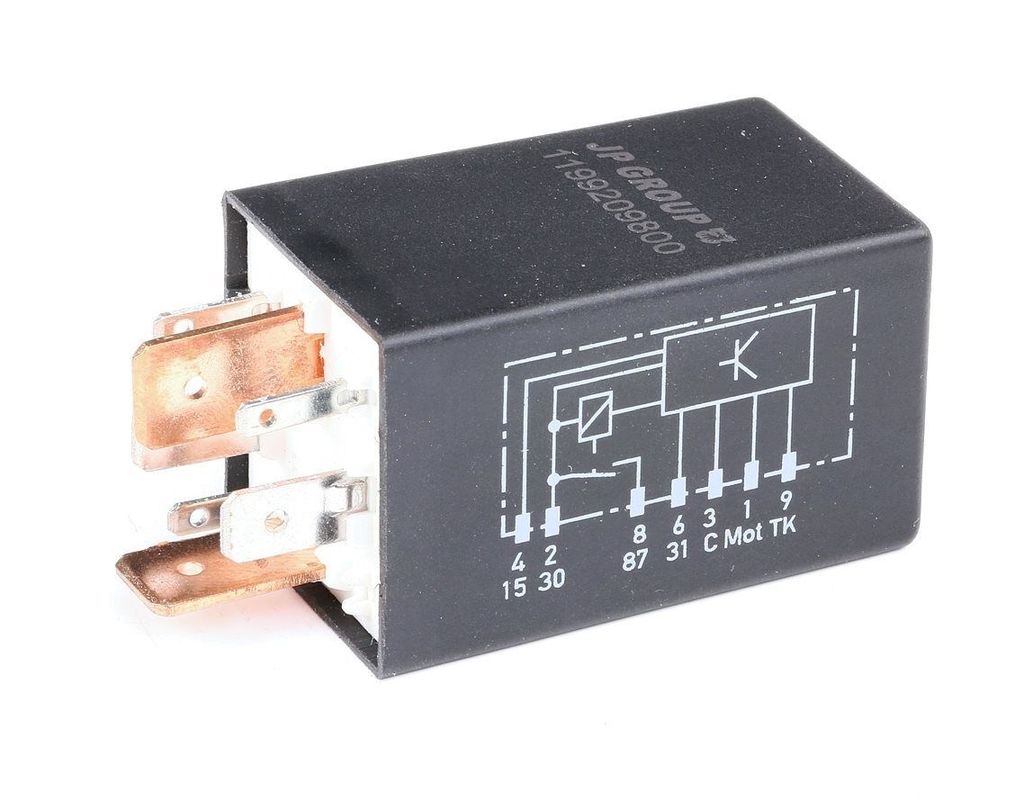 JP GROUP Kraftstoffpumpenrelais Kraftstoffpumpenrelais 1199209800 für VW Golf IV Schrägheck (1J1)