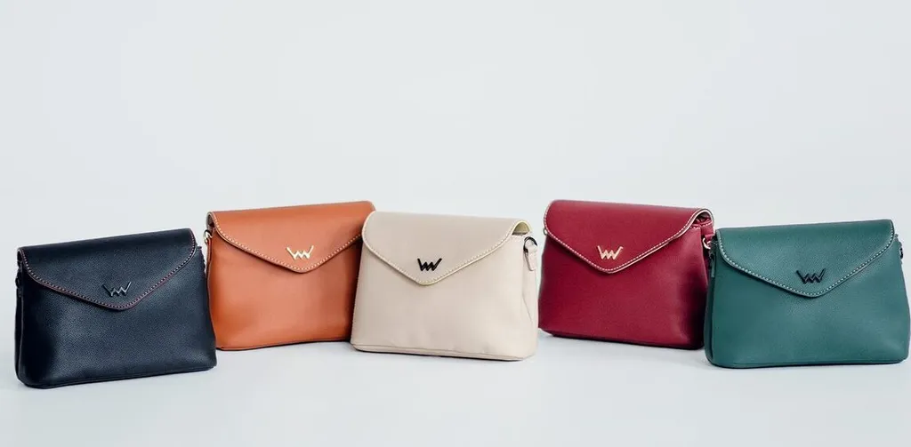 Vuch Byrsa Mini Marrone: Borsa da Viaggio Piccola e Sicura - 5