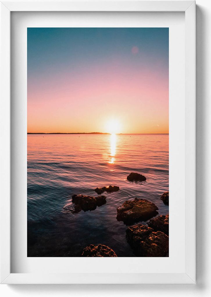 Felsen bei Sonnenuntergang– Wandbild mit Rahmen – Gerahmtes Bild – Wanddekoration – 40x60 cm – Weiß