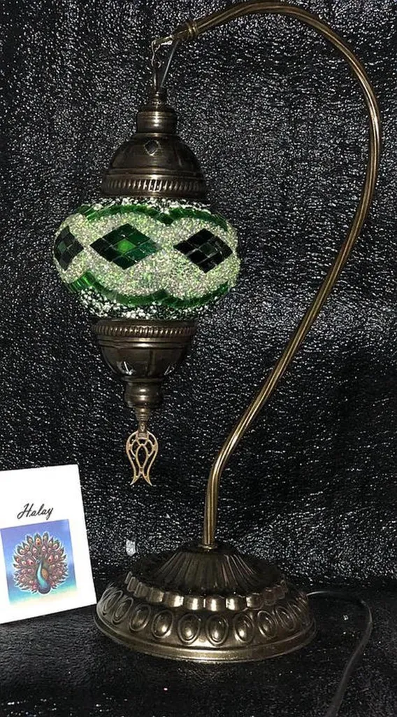 Lampe turque mosaïque verte : illuminez votre intérieur avec style 45cm