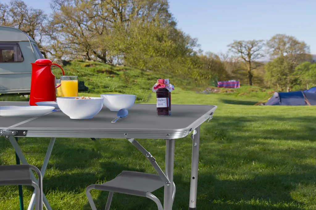 Table de camping pliable Camp Active compacte avec 4 sièges intégrés - 10