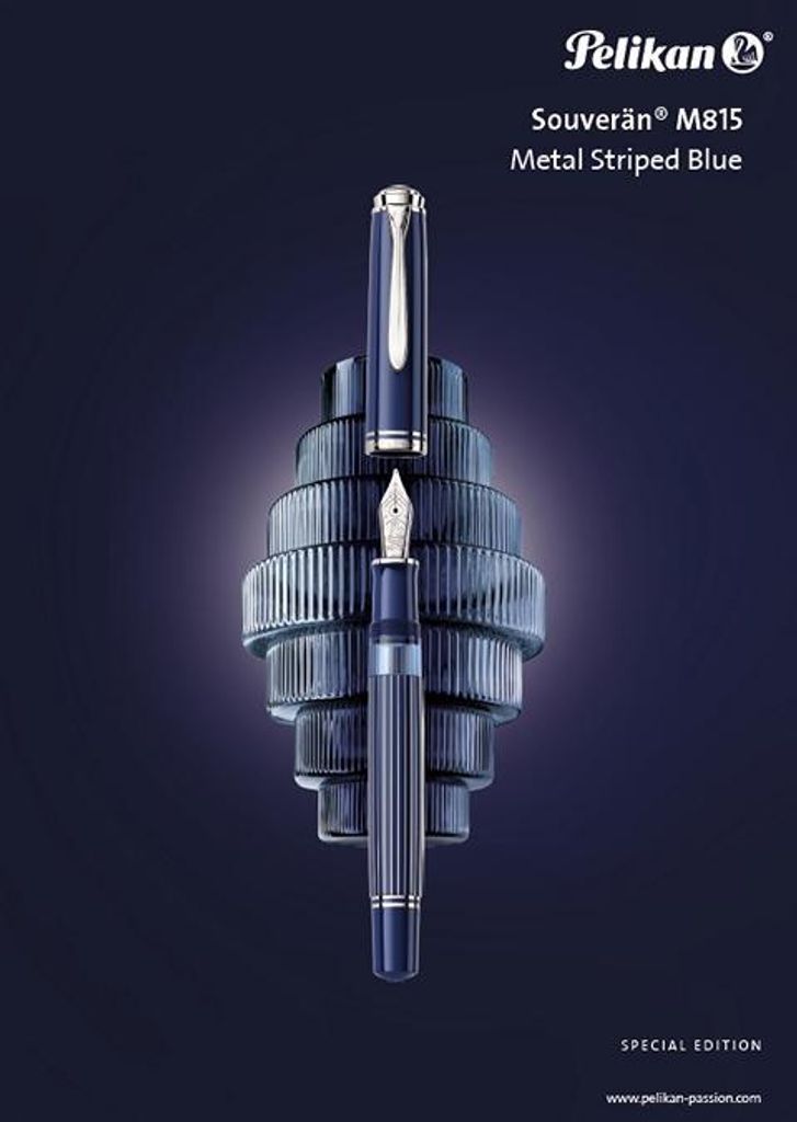 Pelikan Füllhalter M815 Metal Striped Blue – hochwertiger Kolbenfüllhalter in edlem Design - rhodinierte 18 Kt Goldfeder - M - mittel