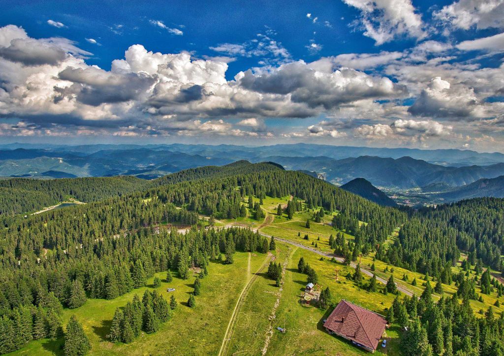 hansepuzzle 28395 - Landschaft von oben Puzzle, 260 Teile, Natur, 41,0 x 28,0cm mit hochwertiger Aufbewahrung, Kartonbox & Beutel