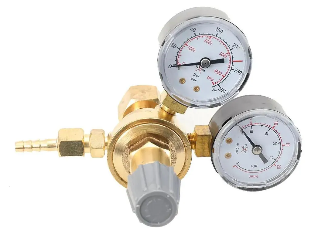 Régulateur Argon CO2 : stop aux fuites de gaz avec le double manomètre