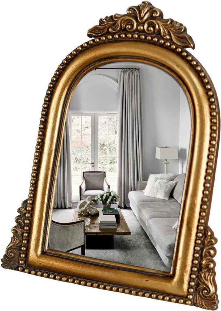 Miroir de poche rétro avec cadre moulé style baroque élégant