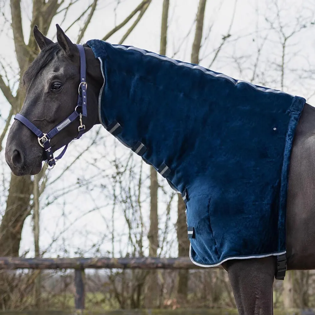QHP Fluff Copricollo Equino - Offerta Accessorio Invernale Pile