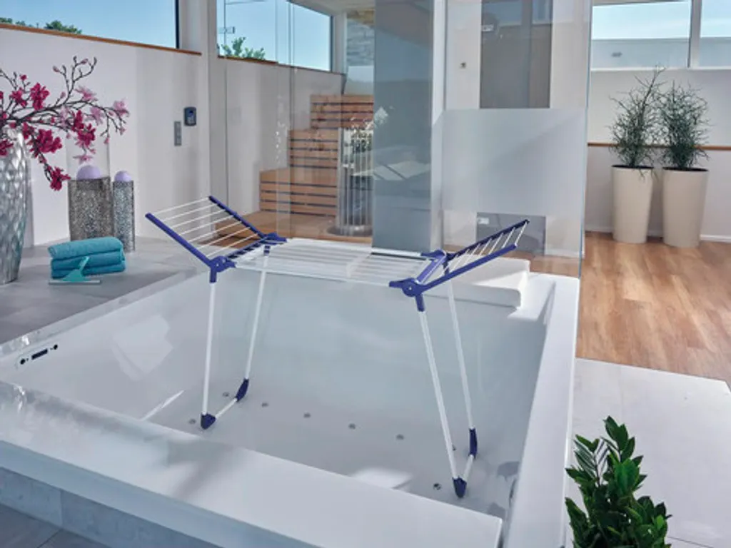Séchoir Pegasus 120 Solid Compact pour petit appartement et balcon - 22