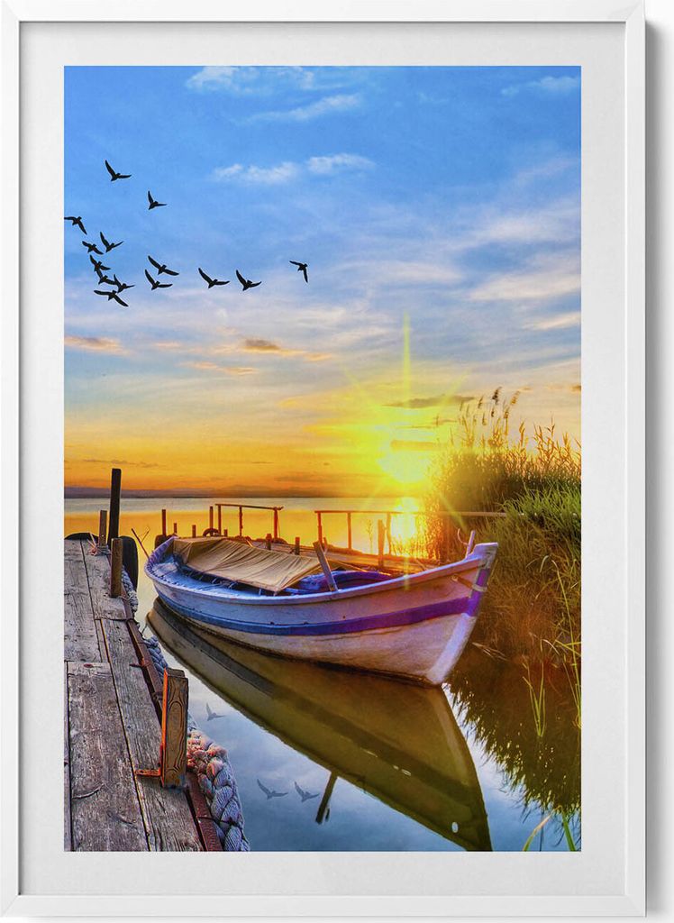 Seeblick und Sonnenuntergang– Wandbild mit Rahmen – Gerahmtes Bild – Wanddekoration – 70x100 cm – Weiß Rahmen