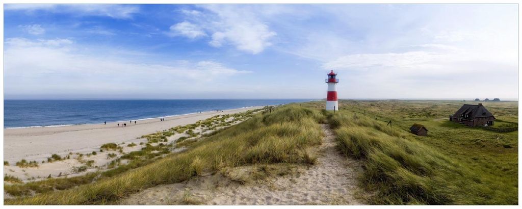 Wallario Küchenrückwand selbstklebend, Größe: 115 x 50 cm, Motiv: Am Strand von Sylt Leuchtturm auf der Düne Panorama | Spritzschutz | abwisch...