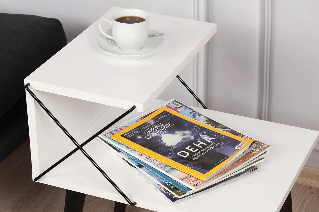 Table de chevet stable Cross blanche 50 cm pour petites chambres