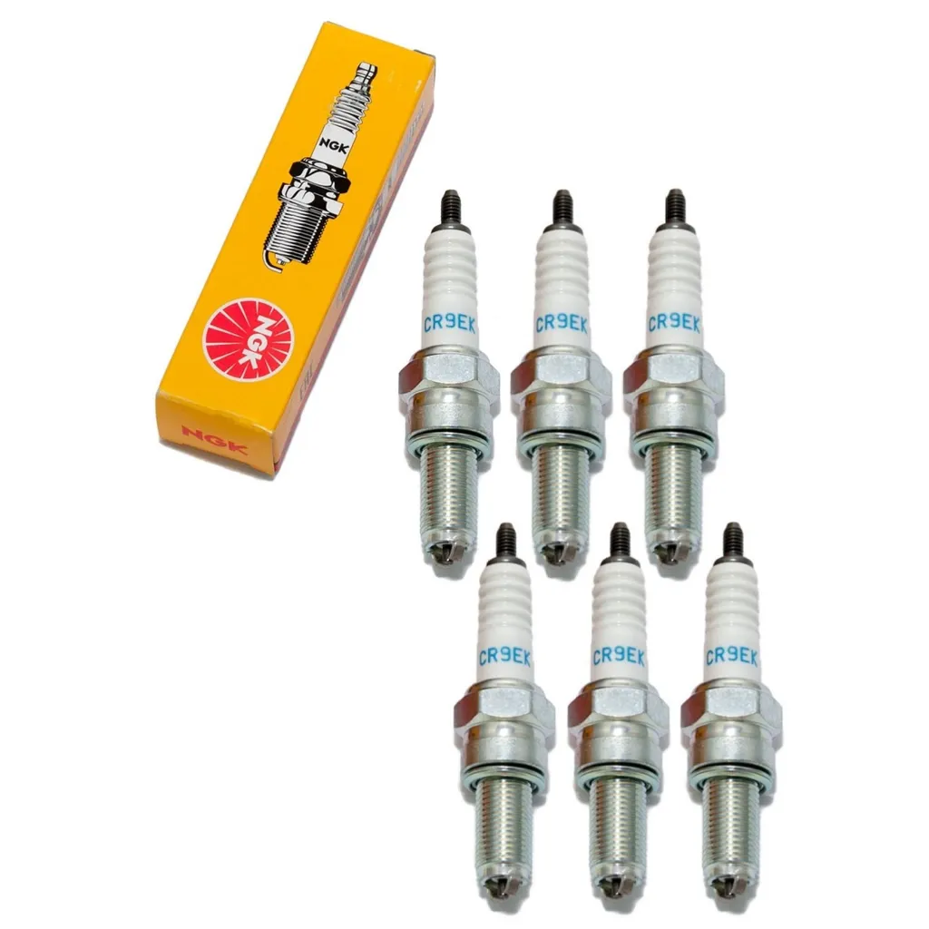 Candele NGK CR9EK Set 6 Pezzi: Fai Ruggire il Motore della tua Moto