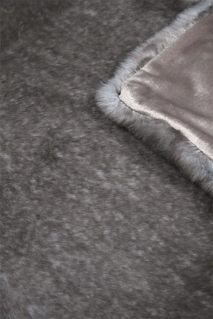 Couvre-lit HARLOW 130 x 150 cm jeté de lit matelassé chic