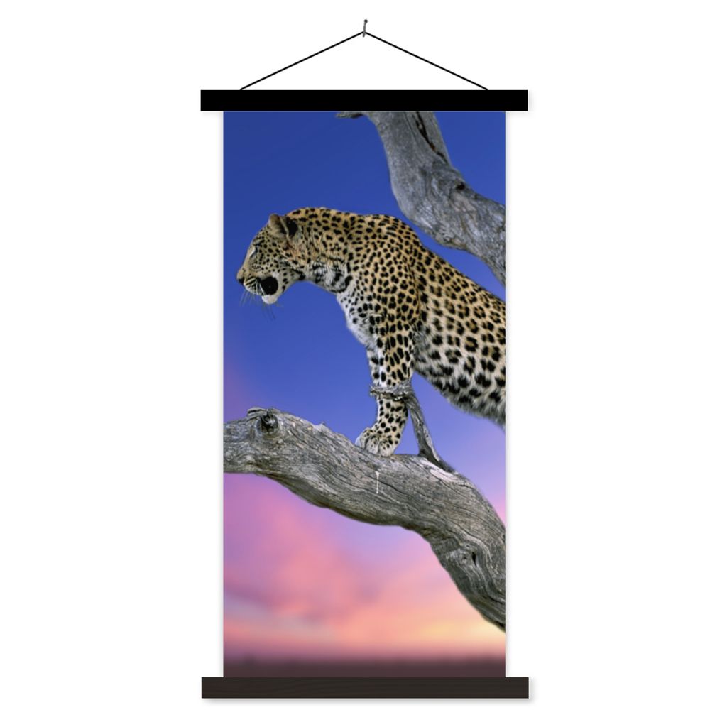 MuchoWow Textilposter Leopard - Baum - Zweig 40x80 cm mit schwarzem Rahmen - Wandemalerei