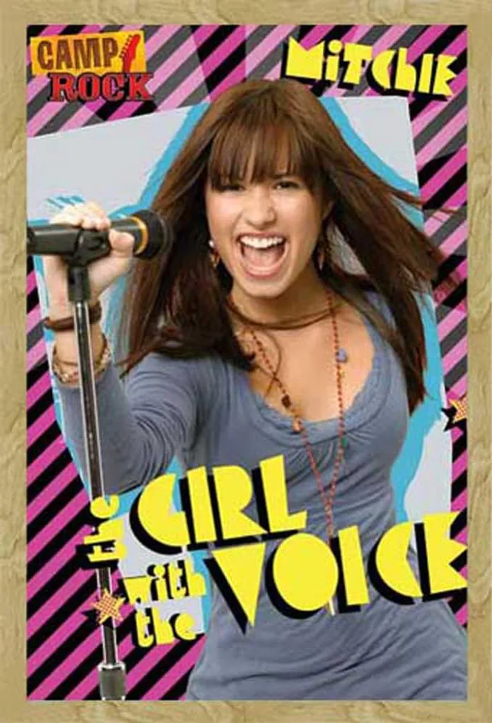 Camp Rock - Poster - Mitchie Version 2 + cornice rimovibile, Shinsuke® Maxi MDF faggio, disco acrilico