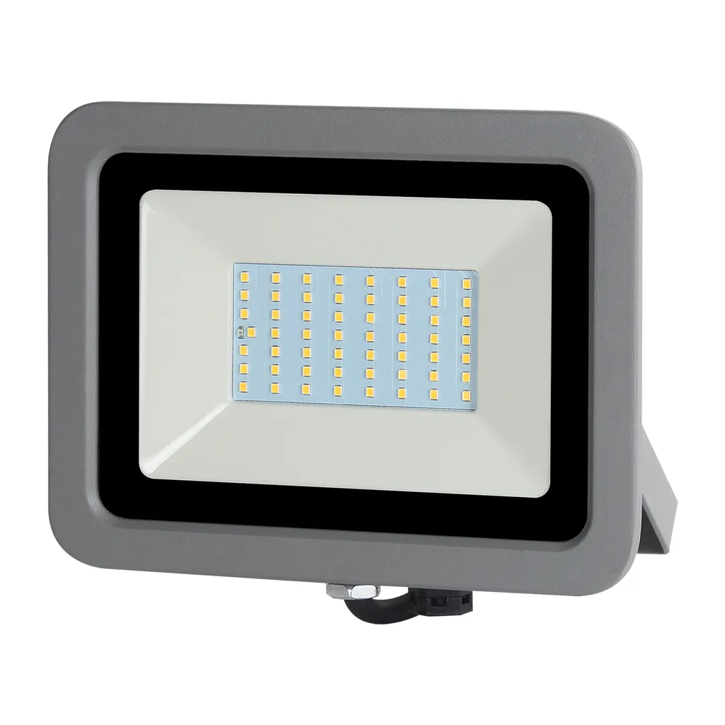 Projecteur LED 50W 9-30V idéal pour éclairage de chantier et de nuit