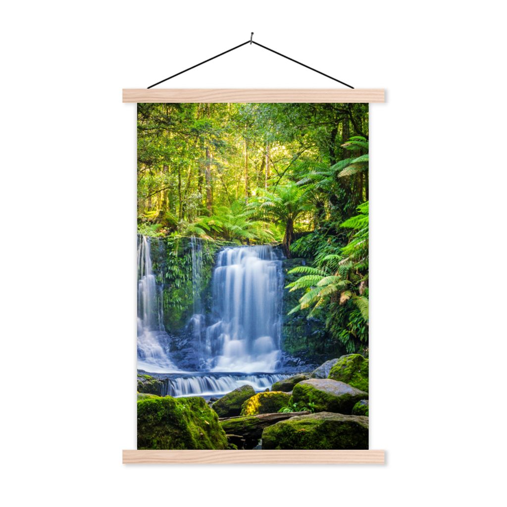 MuchoWow Textilposter Dschungel - Wasserfall - Australien - Pflanzen - Natur 120x180 cm mit holzfarbenen Rahmen - Textil-Plakat