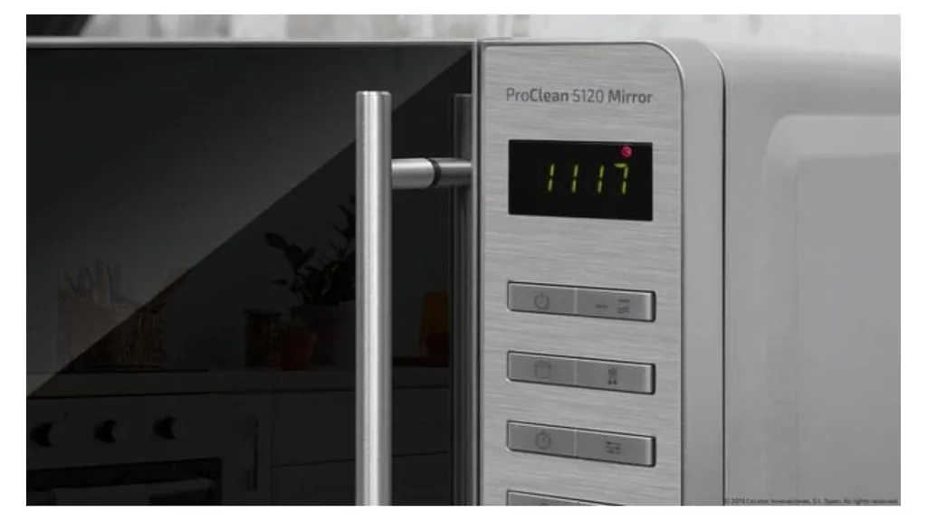 Petit Micro-ondes 700W avec Grill et Écran Digital Cecotec Modèle 01533 - 10