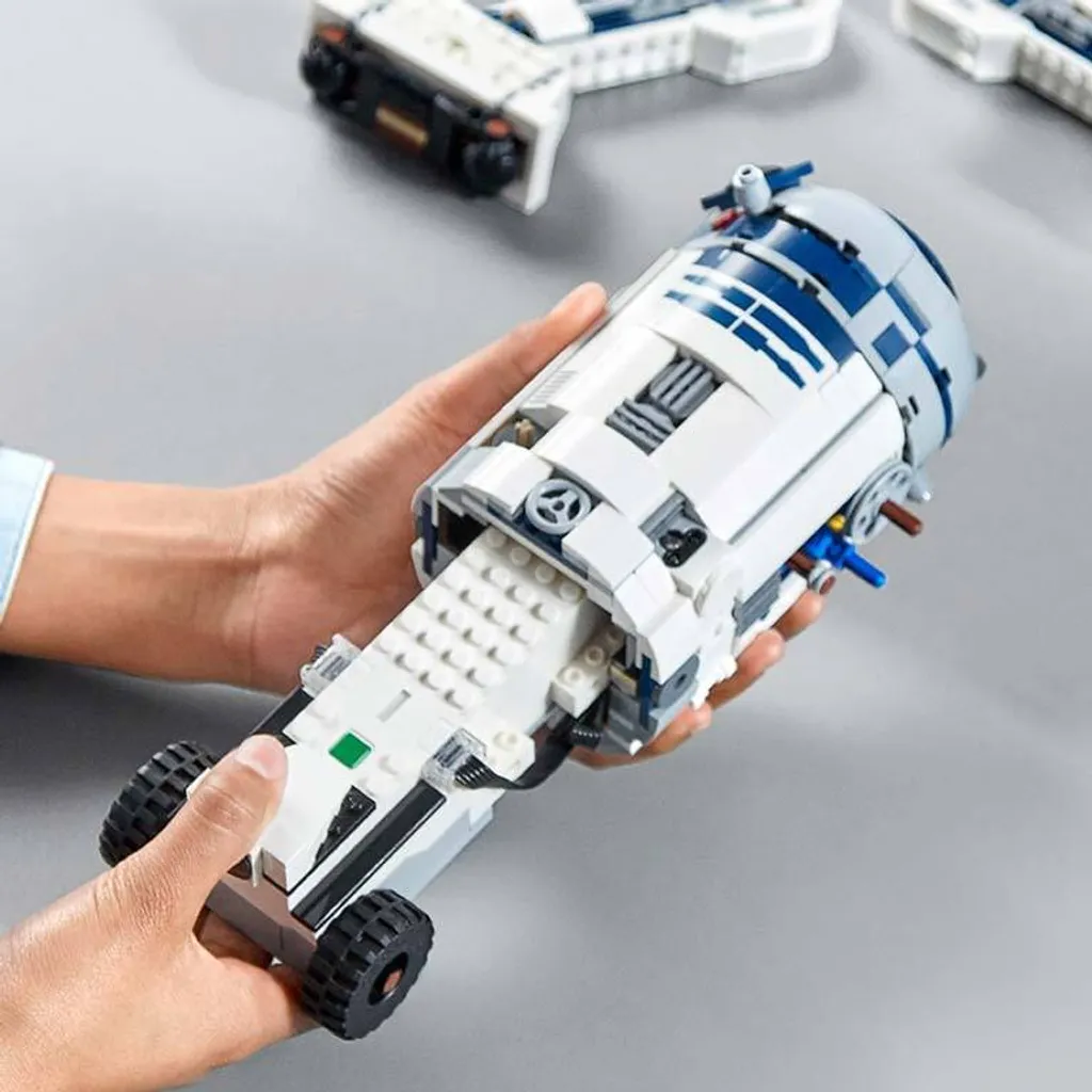 LEGO Star Wars 75253 Droïde de Boost : Jeu de Construction Interactif - 10