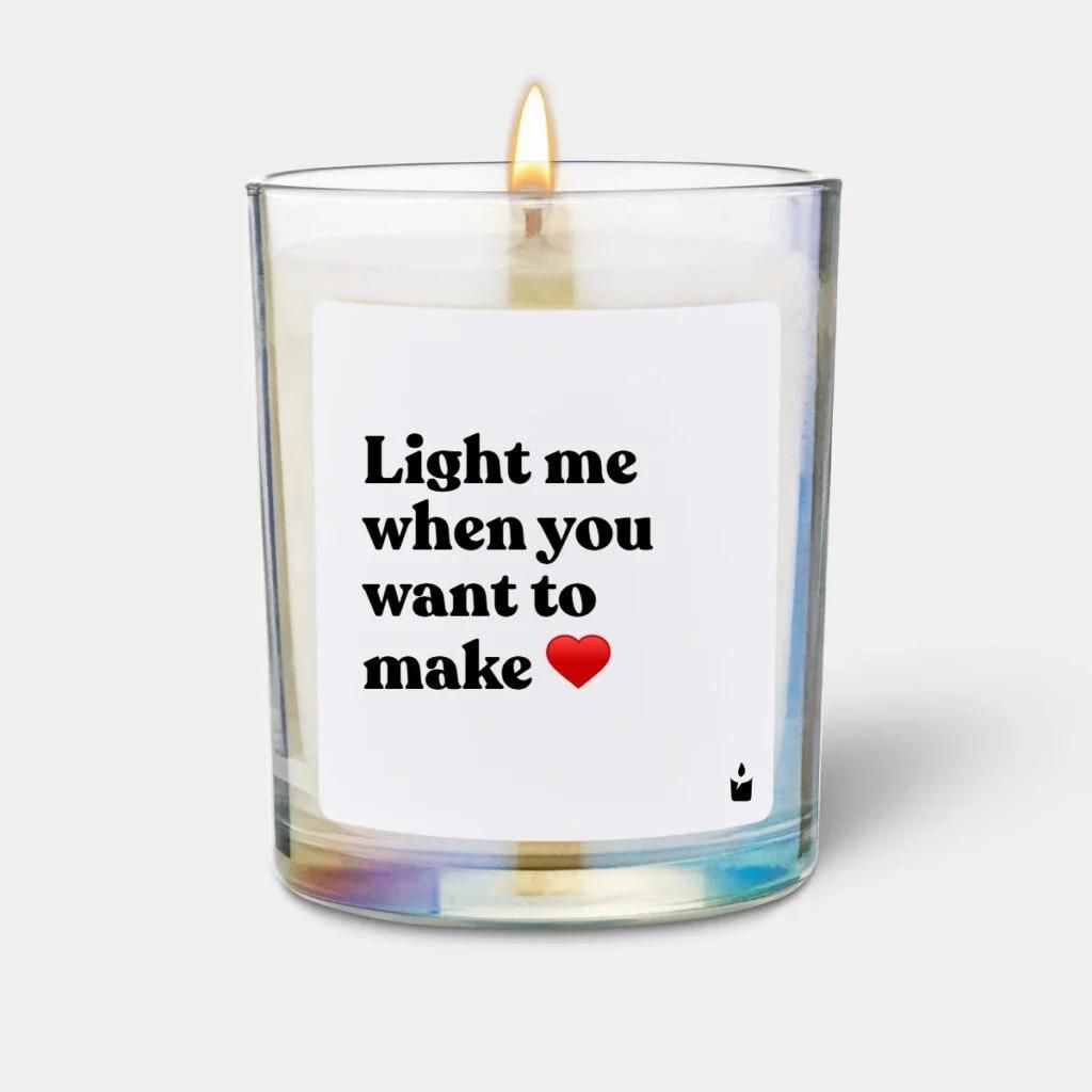 ChattyCandles Duftkerze Rainbow Flowery Light me when you want to make love