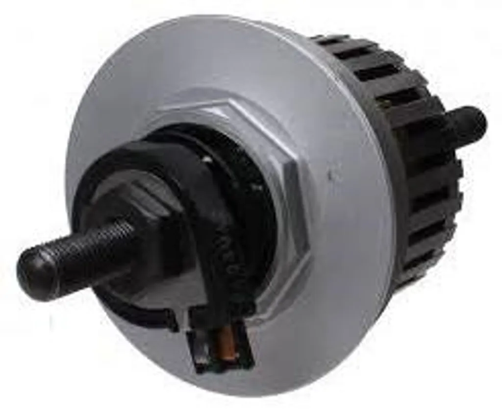 Solution Éclairage Permanent : Moyeu Dynamo Shimano DH-C3000-3N Gris 140mm - 2
