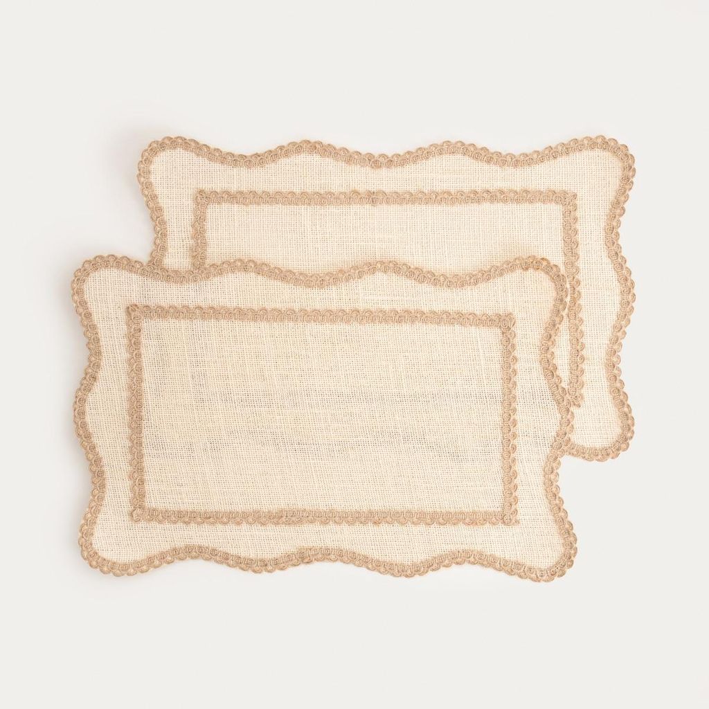 HOMLA CALMA ecrufarbene Tischsets mit dekorativem Jutebesatz, 2er-Set. 30x45 cm