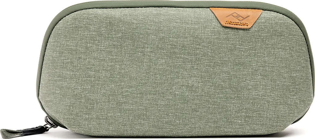 Fini le désordre avec la Peak Design Tech Pouch Small - Coloris Sage