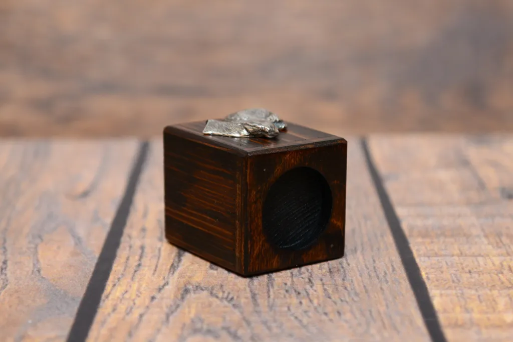 Schnauzer Knírač Portacandele Art-Dog: Statuetta Argentata e Legno - 6