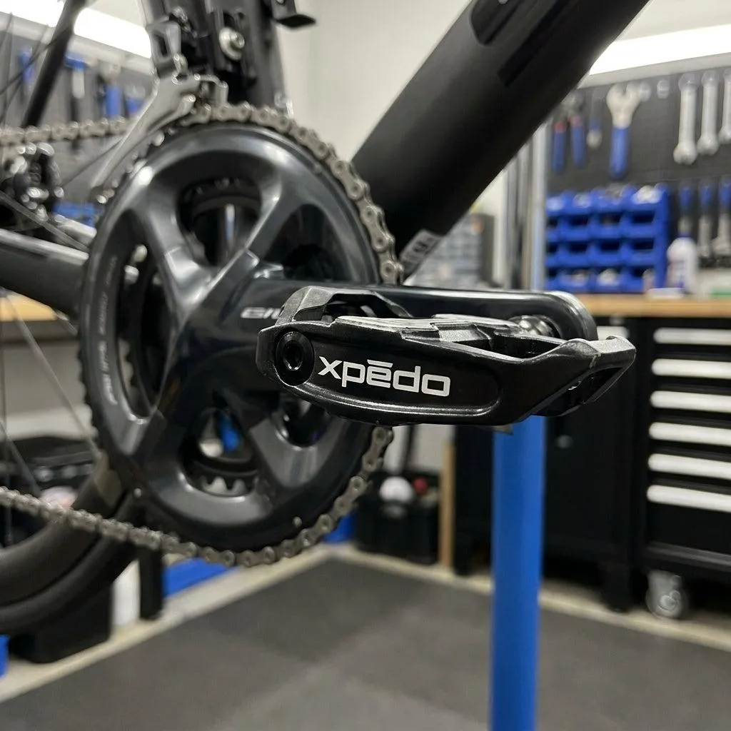 Protégez vos axes de pédales avec le kit capuchons Xpedo Argent One Size